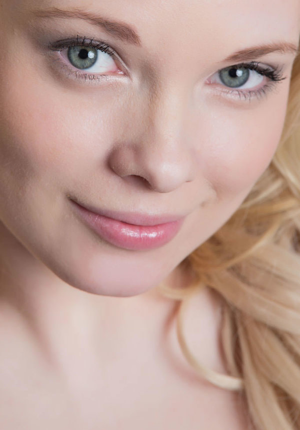 Уляна, 24 года, 0 размер груди